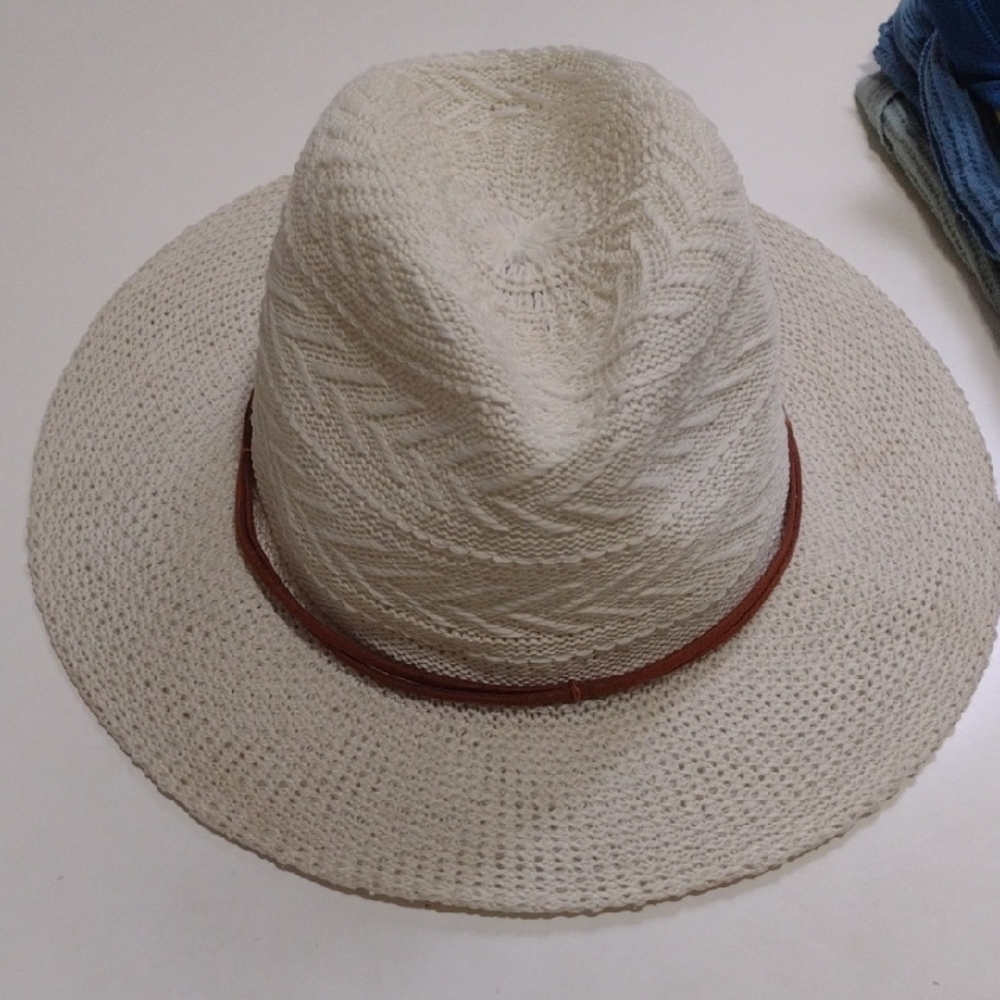 Charlotte Russe Stylish Cream Fedora Hat with Brown Band
